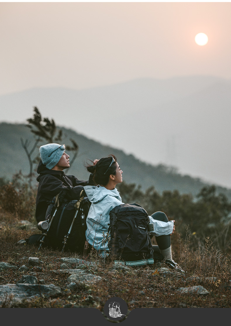 Bazar Naturehike batoh Hydrogen 30+5l 1,1kg - černý